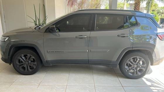 JEEP COMPASS 1.3 T270 TURBO FLEX LONGITUDE AT6 JEEP COMPASS 1.3 T270 TURBO FLEX LONGITUDE AT6